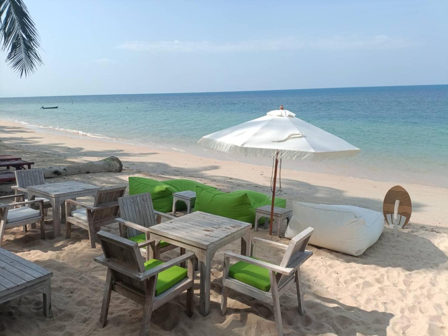 OYO 530 Hoo Samui Resort Praia de Mae Nam Exterior foto